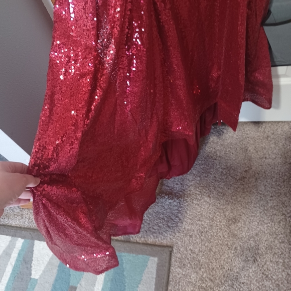 Red sequin long prom - Picture 5 of 5